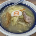 ４月21日に看板商品の野菜らーめんに使用の太麺をリニューアルと同時に値上げ「８番らーめん 小松店」野菜らーめんと冷めん