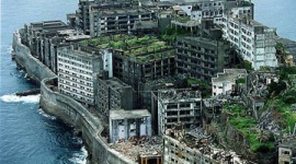 琉球新報「世界遺産問題は100%日本が悪い。日韓基本条約など無視して謝罪と賠償を行うべき」