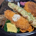 きょうの昼メシ　ミニストップのおかずいろいろ海苔弁当♪
