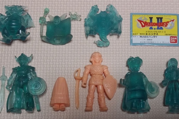 トレジャーハンティン部、部長のブログ - 消しゴム、塩ビ人形