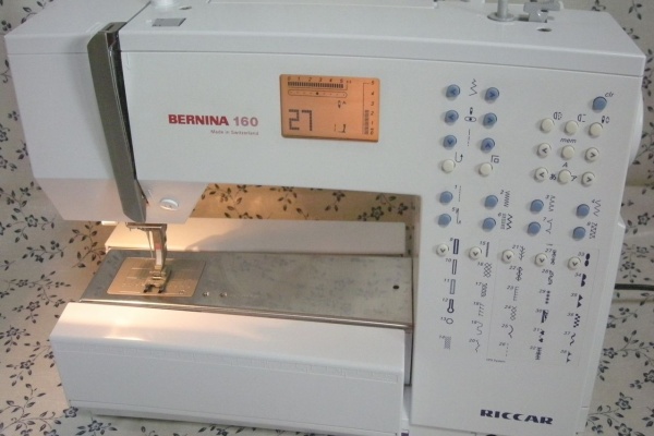 ベルニナ 160 ミシン bernina フットコントローラー （リッカーミシン 