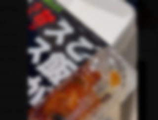 【動画あり】ギャルX民さん「キムチに虫混入してたんだがｗｗｗ」