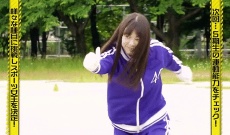 【乃木坂46】これは何なんだｗ 冨里奈央が“グー”しながら尻叩いてるwww