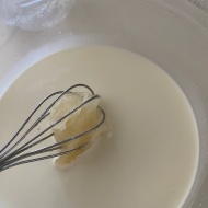 今日は「はちみつの日」なので優しい味わい！はちみつヨーグルトムース