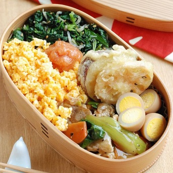 豚と青梗菜のオイスター炒め弁当【初！シナモンロール味のオレオ】