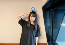 【画像】賀喜遥香ちゃんの美脚、最高すぎるwwwwwwwwwwww