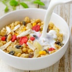 【衝撃】透析患者の朝食を『フルーツグラノーラ』にして1ヶ月経った結果 →