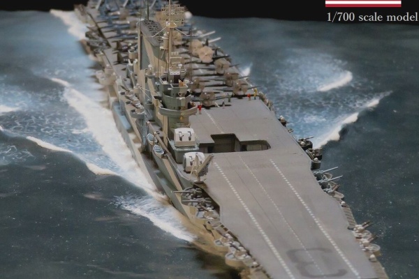 特選空母 - 1/700 サラトガ