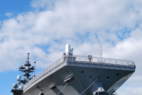 千里あるよな藪の中 待ち受け