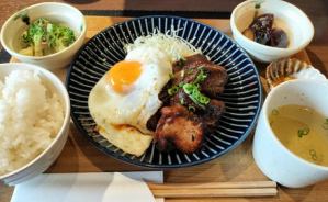 大阪「ちゃーしゅーエッグ定食」