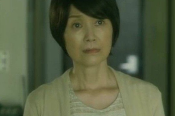 ドラマキャスト 手塚理美