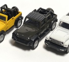 なんと2年2か月ぶりの開閉アクション!【トミカレビュー】No.72 ジープ ラングラー