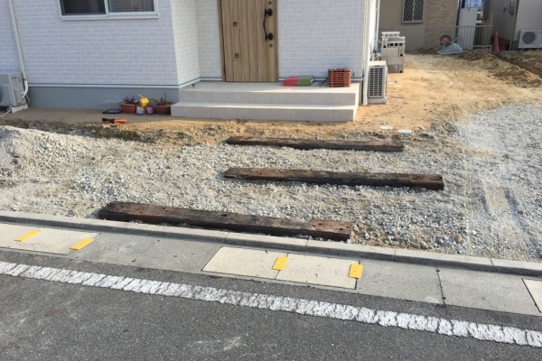 ヒルトップ広島の小さなガーデン屋さんブログ 100万円