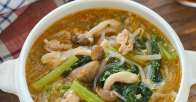 豚ひき肉とたっぷり野菜のレンジ麻辣湯【#簡単 #時短 #レンジ #クレハタイアップ #PR】