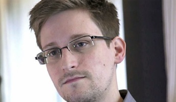 【陰謀論】スノーデン氏、CIAネットワークでエイリアン実在の証拠検索