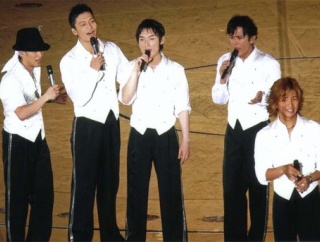 【悲報】SMAPって木村拓哉さんと香取慎吾さんだけ不祥事なく良い人だったよな