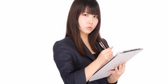 子無し共働きで上手くいってる夫婦っているのかね？嫁は全然家事もしないんだが…