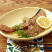 ごはんとデザートを付けても安心！わずか糖質6.1gのハニーマスタードソテー。ラカントヘルシーレシピ更新しました🎀