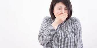 彼女と買い物中、自分が好きな物を選ぶと「それは何？オェー、ダメ」と言われた。自分のための物なのにそんな言い方されるの不愉快だ。