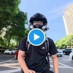 【動画】バイクを避けて強引にすり抜けたマツダ車、まさかの“セルフ逆襲”でバンパーが吹き飛ぶｗｗｗｗｗｗｗｗｗｗ