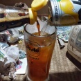 ( ヽ´ん`) 「レモンサワーに味ぽんを混ぜて飲んでる」