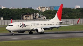 JAL機長、28歳CAに無理強い…3000ｍ上空の操縦席で写真撮影、副操縦士不在時に