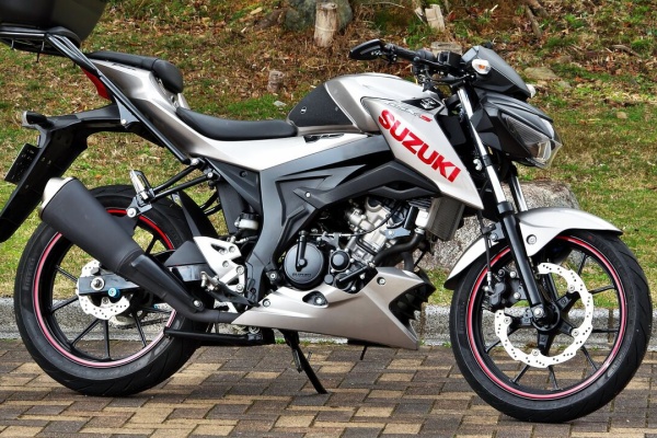 なんかバイクとかのブログ - 丸目化
