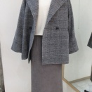 今日のディスプレイ、グレンチェックダブルブレストノーカラーコート