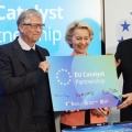 EU、ビル・ゲイツのデジタルIDを拒否する「非準拠」市民はインターネットから追放されると宣言