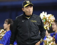阪神は今季３度目の引き分け　延長十二回は２死二、三塁のピンチも岩崎が締める