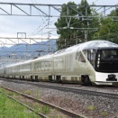 本日撮影　E001系　「四季島」　下諏訪駅への送り込み回送より