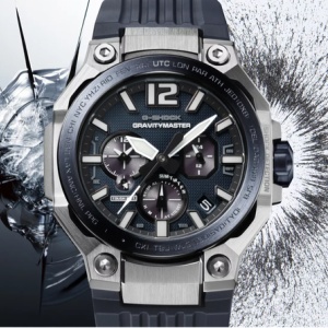 コム デ ギャルソンの「闇市」で限定発売されたコラボG-SHOCK”black