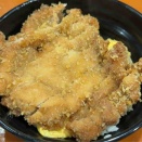 大きなフライドチキンステーキの天津チキンカツ丼 神戸市中央区三宮町2丁目（センタープラザ西館地下1階）天津衛