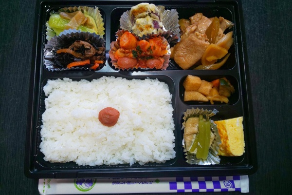 大食いグルメなランチ お弁当屋