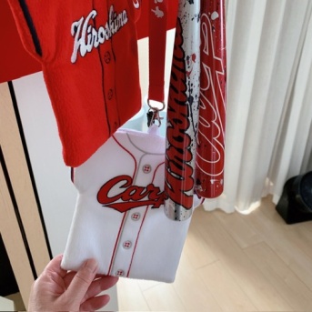 【シニアの暮らし】カープ女子❣応援グッズもお手入れし…私たちはまた来年。。