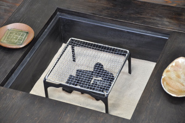 囲炉裏・火鉢・七輪のうんちく － 炭火道 - 2012年02月