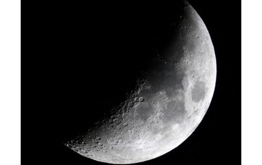 『令和6(2024)年5月14日の天体観測 月の直焦点撮影』の画像