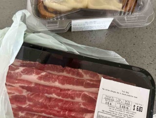 【ダイエットご飯日記】ホールフーズのシナモンロール・アイスは低カロリー（だと思いたい）