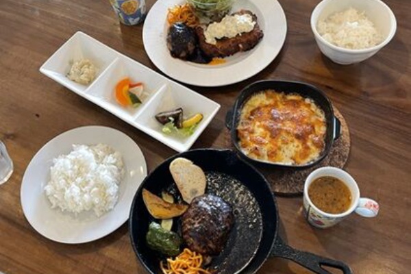 あっちこっちここページ あっちこっち ここdeランチ