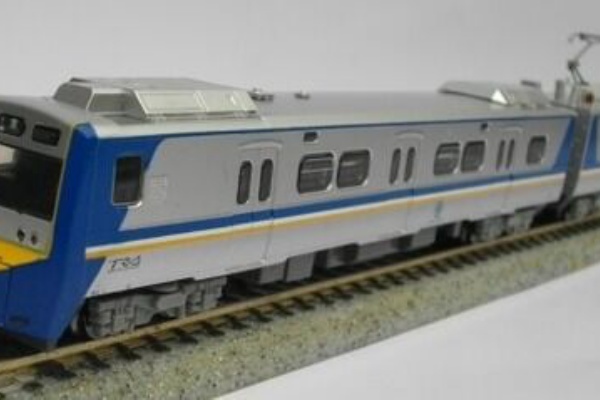 台湾　(Nゲージ) 鉄支路模型　EMU700 電車 Amazon | 鉄道模型 Nゲージ 台湾 台湾鉄路管理局 鉄支路 通勤