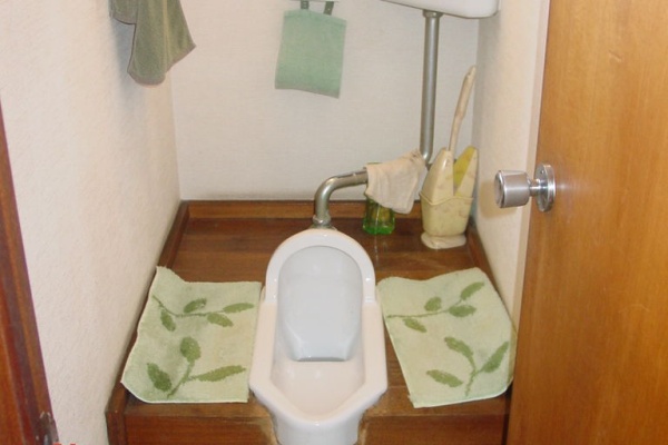 介護リフォーム専門店の施工管理blog 和式便器から洋式便器へ交換工事