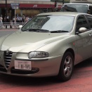 明治通りのアルファ ロメオ 147