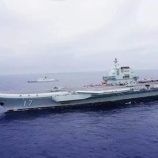 『山東艦隊空母香港寄港に伴い、一時フェリーが運休へ』の画像