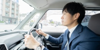 妻「あの道が近道よ！この道は信号が少ないの！」運転中の私「…」→裏道を選ばないと不機嫌になるんだよ…