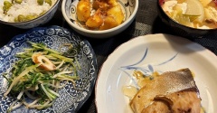 骨をスカスカにする食べ物＆ブリの照り焼き