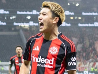 【驚愕】堂安律『メッシばりのプレー』と話題に！！！！！【動画】