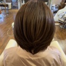 2回目のご来店となるお客様に1.5プロセスのカラー onブリーチのリタッチと酸熱融合スマトリで大満足の仕上がりに！！