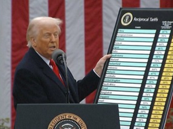 【緊急】トランプ関税､アメリカ連邦最高裁判所が違法判決｢トランプ関税は無効｣