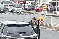 車を追い抜いた直後に突然ブレーキ！ “あおり運転”をした疑いで男が逮捕