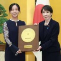 【国民栄誉賞受賞】高木美帆さん 記念品の包丁10本セットに『呪いの刻印』